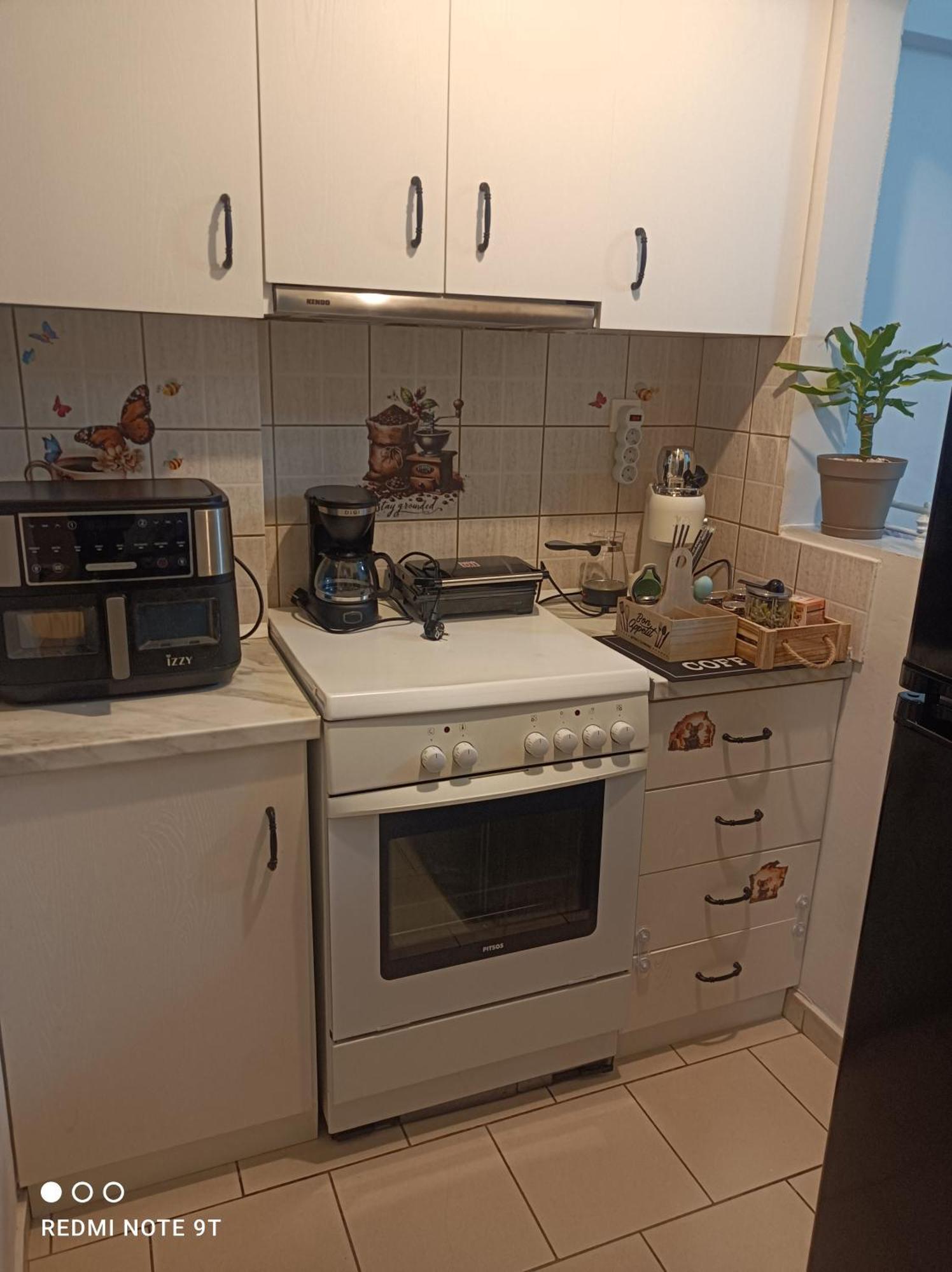 Central Sweet Home Larissa Bagian luar foto