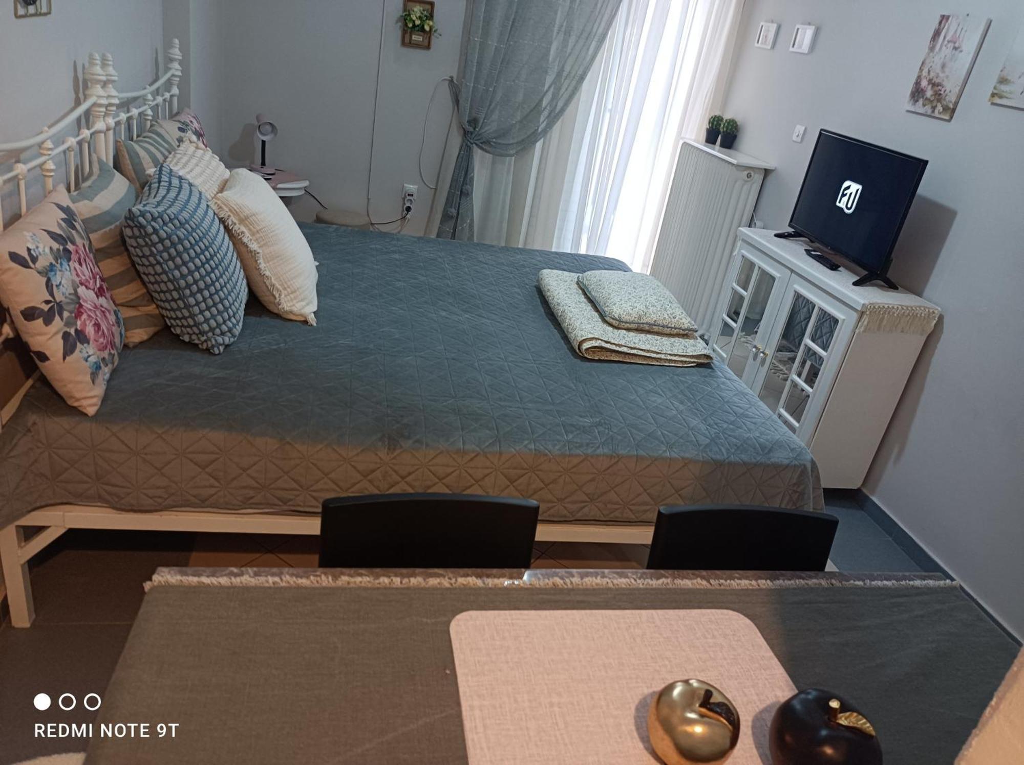 Central Sweet Home Larissa Bagian luar foto